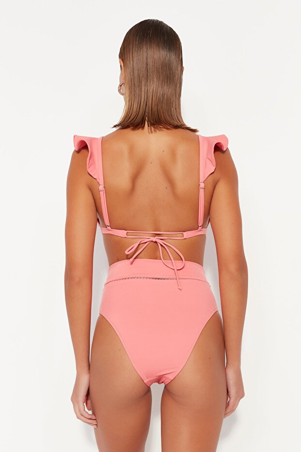 Pembe Şerit Aksesuarlı Yüksek Bel Normal Paça Bikini Altı TBESS22BA0027 - 5
