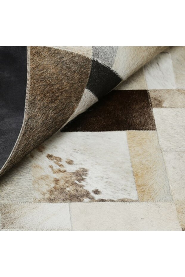 Gri Dana Derisi Patchwork Halı - 2