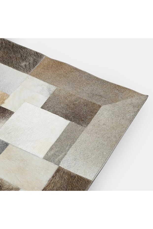 Gri Dana Derisi Patchwork Halı - 4