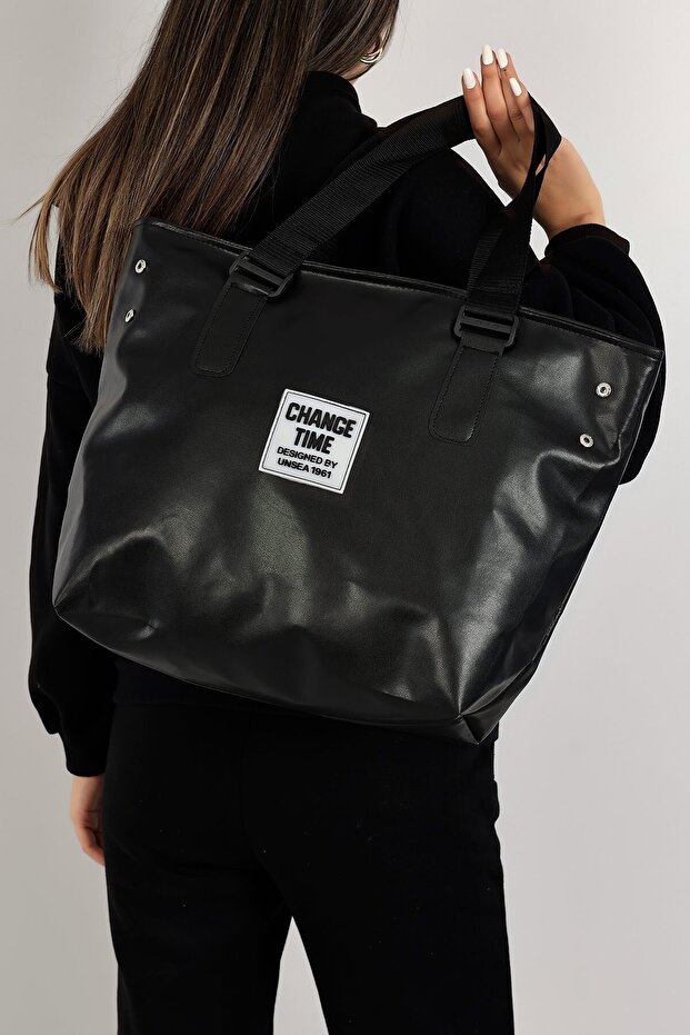 Black Shoulder Bag