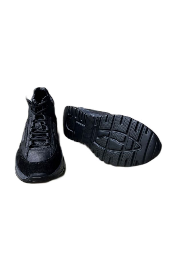15761 Mr Sneaker Bot - 3