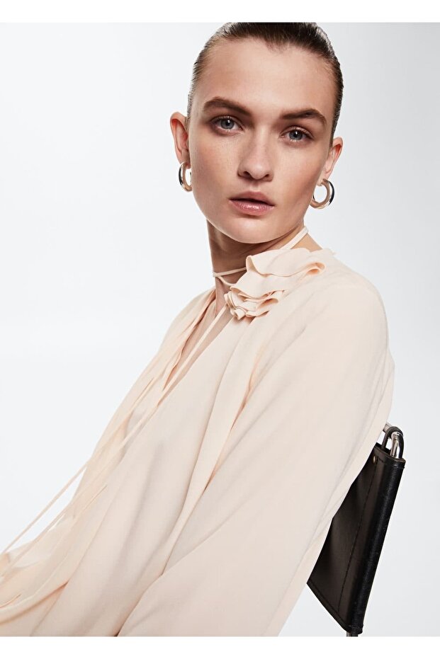 Çiçek Detaylı Bluz - 5