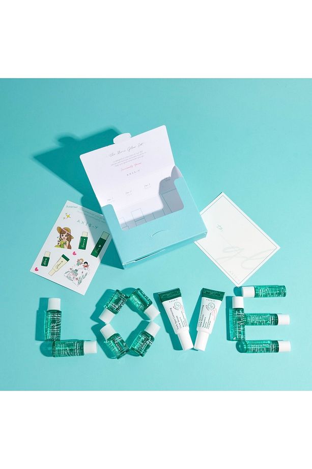 The Mini Glow Set - Leke Karşıtı Ve Bariyer Onarıcı Set Deneme Boyu - 5