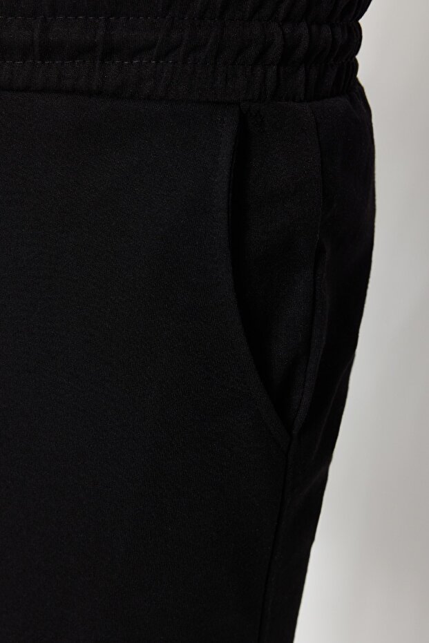 Siyah Regular/Normal Kesim Basic Şort&Bermuda TMNSS20SR0068 - 5
