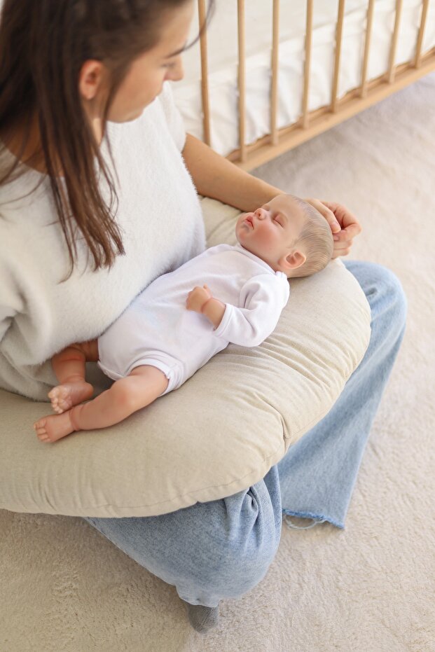 Linen Breastfeeding and Support Pillow - Creamy