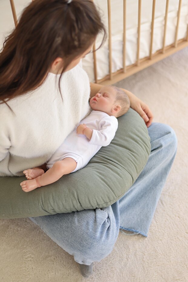 Linen Breastfeeding and Support Pillow - Greeny