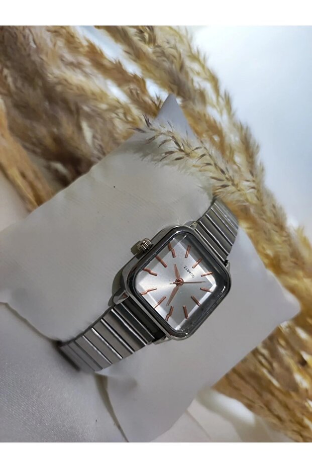 Minimal Kadın Kol Saati - 1