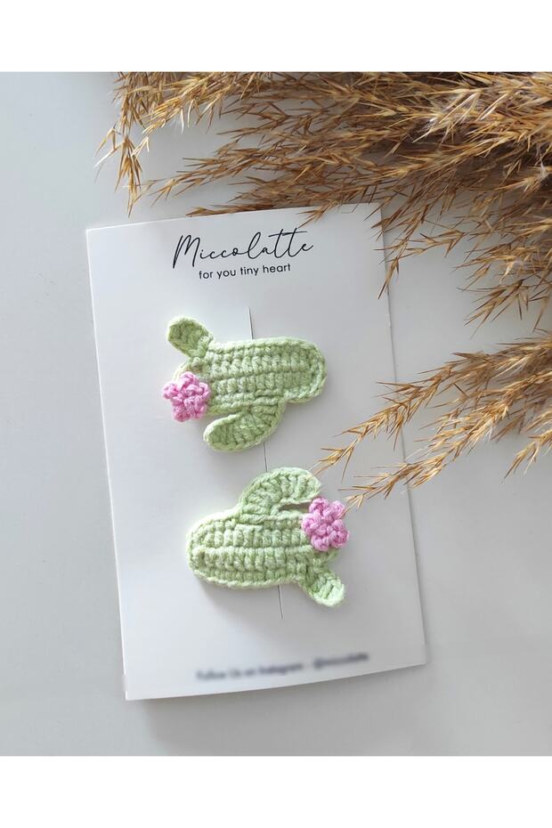 Baby And Child Hand Knitted Cactus Design Snap Buckle Set