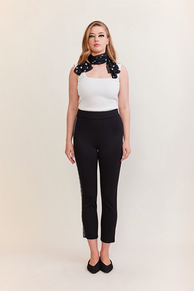 Şerit Detaylı Pantolon - 1