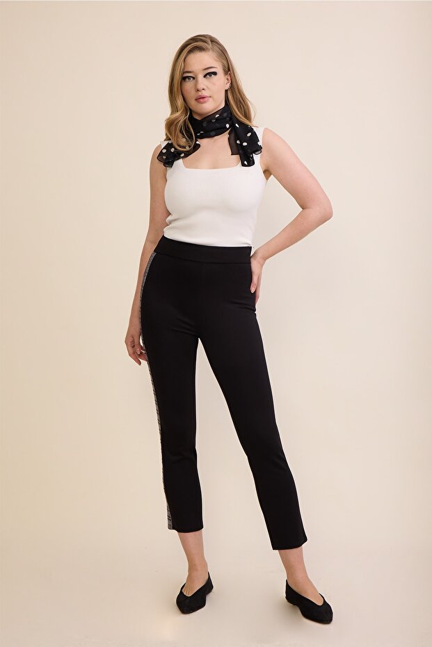 Şerit Detaylı Pantolon - 2