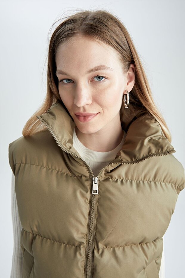 Relax Fit Dik Yaka Basic Cepli Şişme Yelek - 5