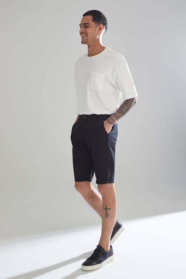 Regular Fit Beli Bağcıklı Bermuda Şort - 4