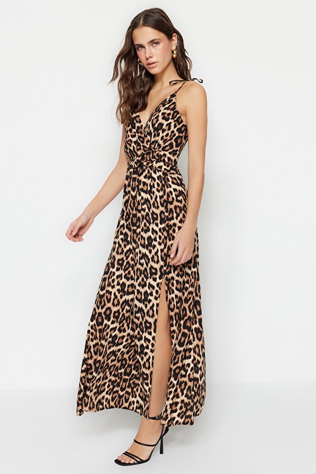 Camel Leopar Desenli More Sustainable Kruvaze Yırtmaç Detaylı Maxi Dokuma Elbise TWOSS23EL01892 - 2