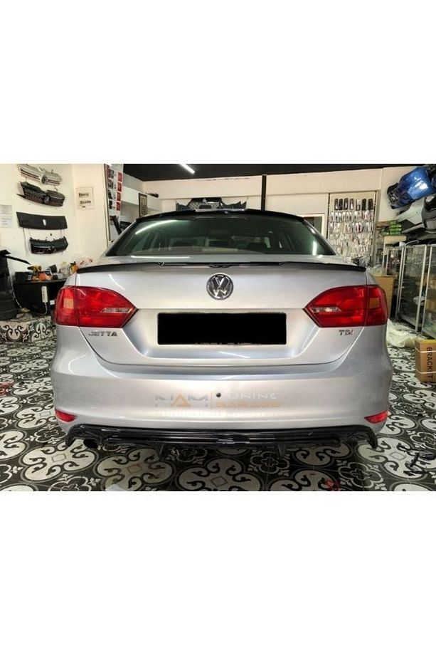 Jetta Uyumlu Arka Ek Mk6 R Difüzör Çıkışsız Makyajsız 2010-2014 - 2