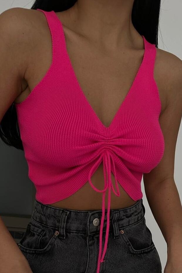 Women's Fuchsia Front Gather Detailed Crop Blouse 23s24004