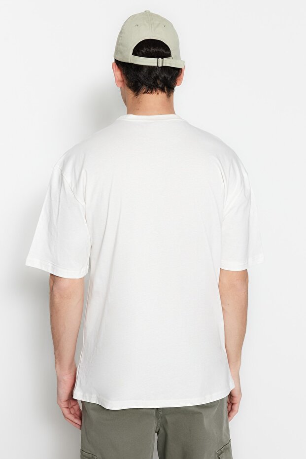 Ekru Oversize/Geniş Kesim Kısa Kol Baskılı %100 Pamuk T-Shirt TMNSS23TS00261 - 2