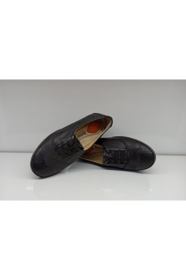 Women's Black Shoes