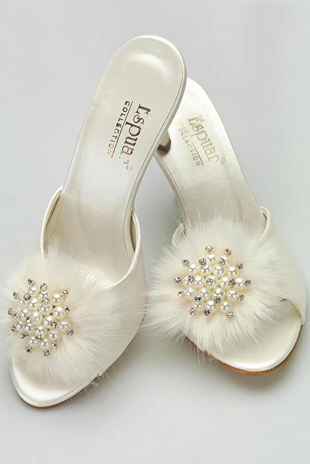 Women's Ecru Furry Round Stone Heeled Slippers