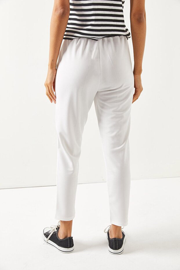 Női fehér rugalmas derék zsebes sárgarépa nadrág PNT-19000203 - 5