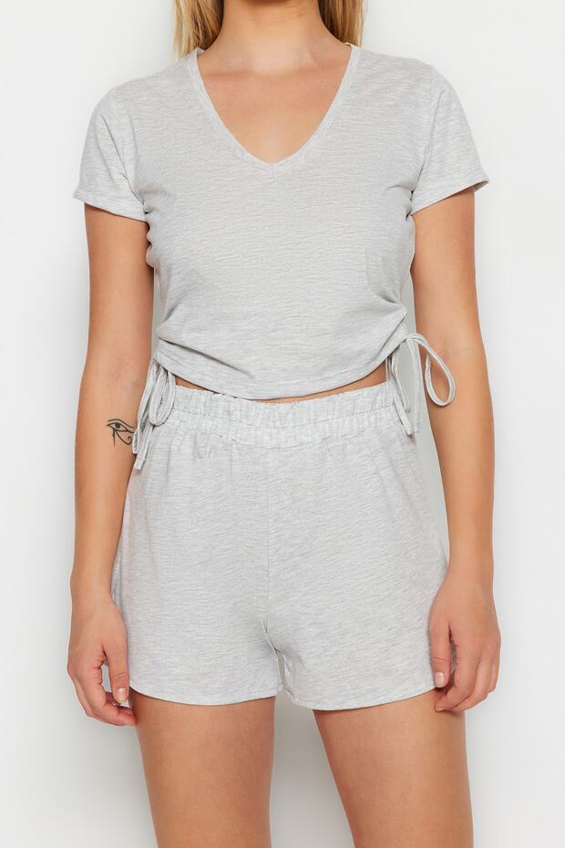 Gri Büzgülü Şortlu Örme Pijama Takımı THMSS23PT00010 - 4