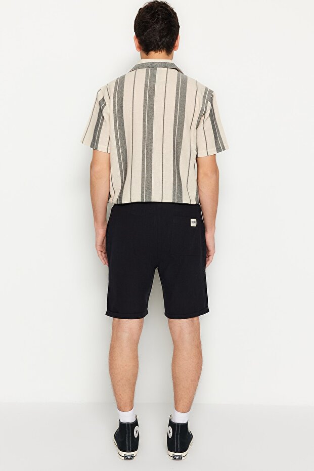 Siyah Normal Kesim/Regular Fit %100 Pamuk Keten Görünümlü Şort TMNSS23SR00030 - 5