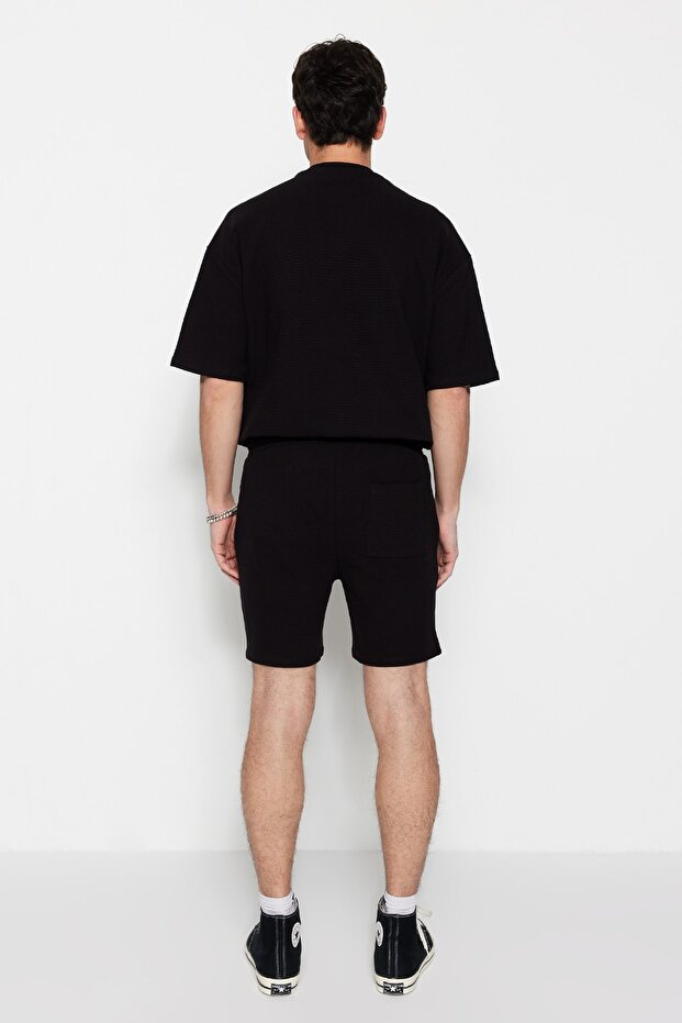 Siyah Regular %100 Pamuklu Fit Dokulu Şort & Bermuda TMNSS23SR00032 - 7