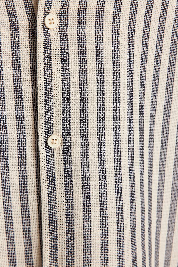 Lacivert Regular Fit Çizgili Dokulu Keten Görünümlü Gömlek TMNSS23GO00062 - 6
