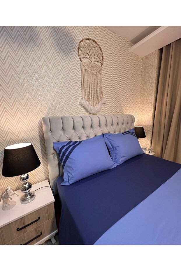 غطاء وسادة منقوش باللون الأزرق الداكن - 2