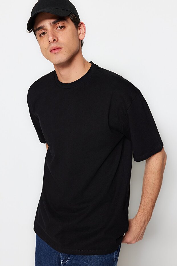 Siyah Basic %100 Pamuklu Relaxed/Rahat Kesim T-Shirt TMNSS22TS0274 - 1