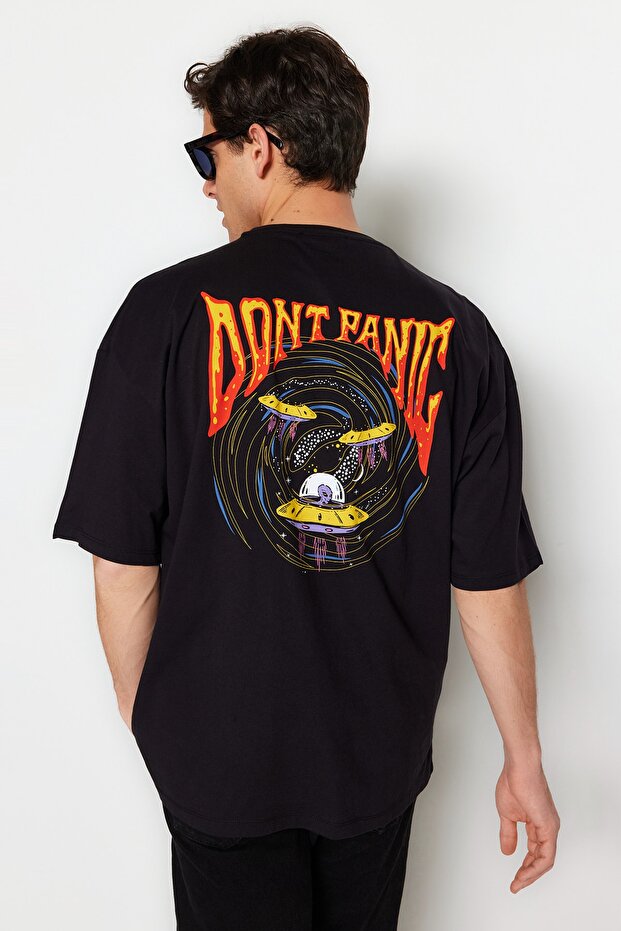 Siyah Oversize/Geniş Kesim Uzay Baskılı %100 Pamuklu T-Shirt TMNSS23TS00120 - 1