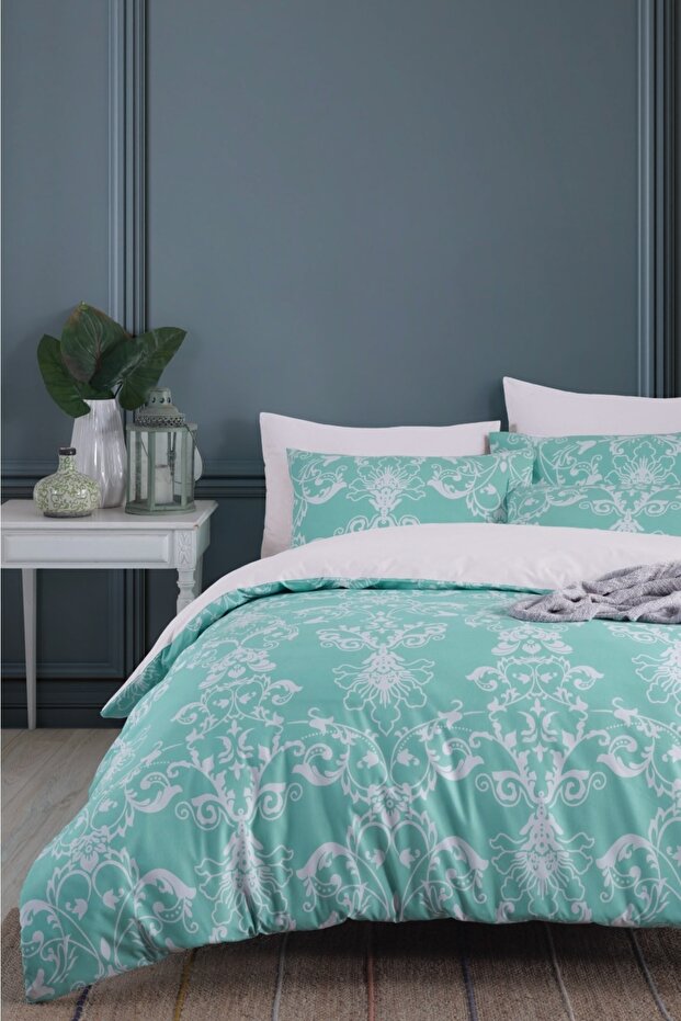 Reversible Double Duvet Cover Set with Fitted Bed Sheet