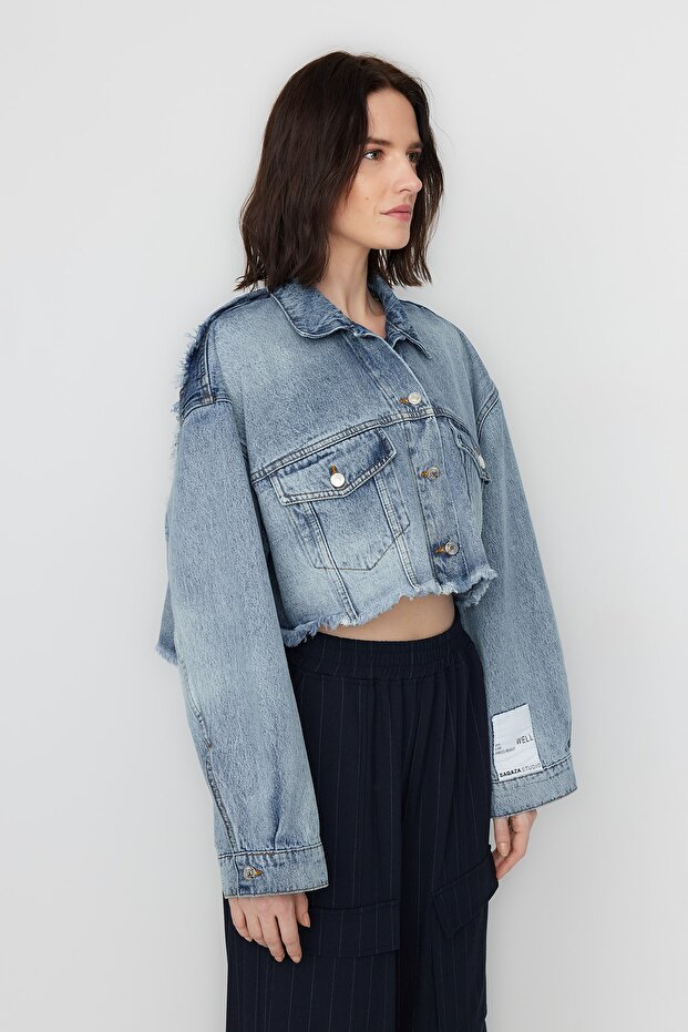 X Sagaza Studio Mavi Crop Denim Ceket TCLSS23CE00003 - 4
