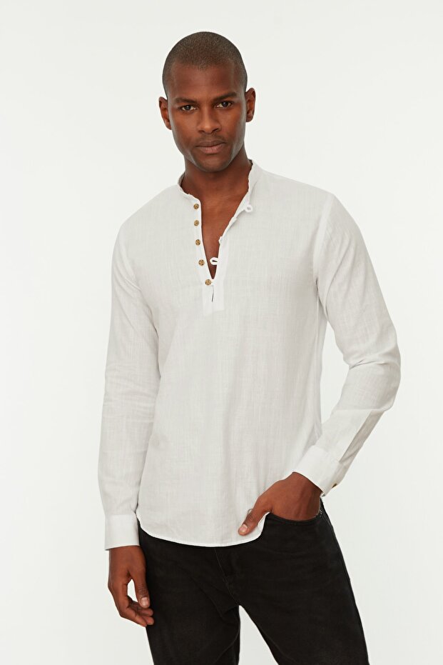 Beyaz Slim Fit Yarım Patlı Düğmeli Hakim Yaka %100 Pamuklu Gömlek TMNSS20GO0097 - 1