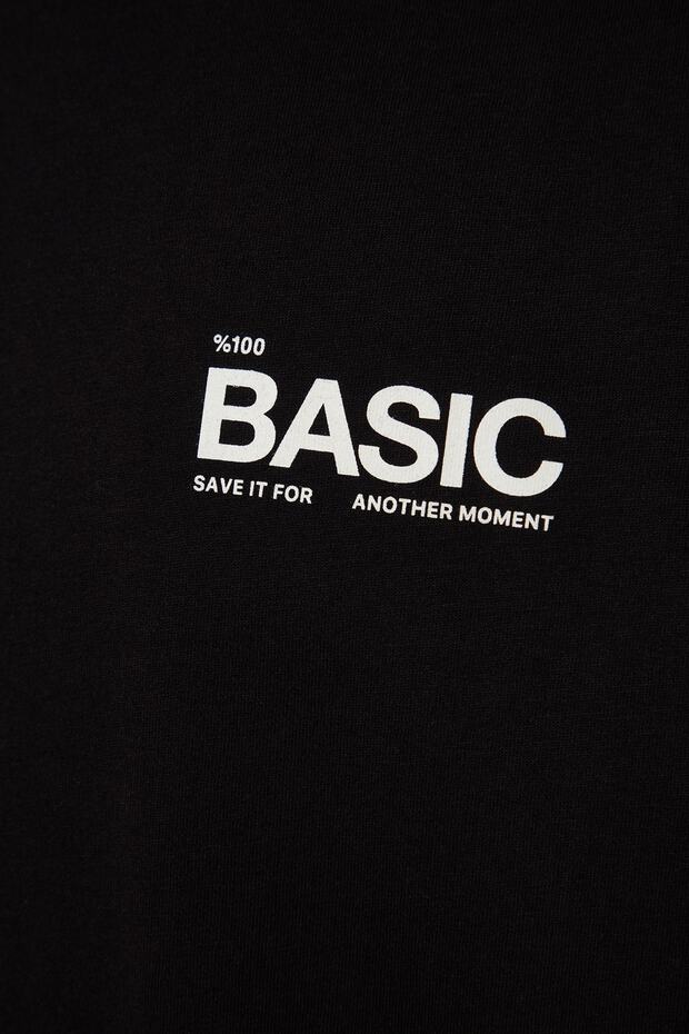 Siyah Oversize/Geniş Kesim Yazı Baskılı Kısa Kol %100 Pamuklu T-Shirt TMNSS23TS00263 - 7