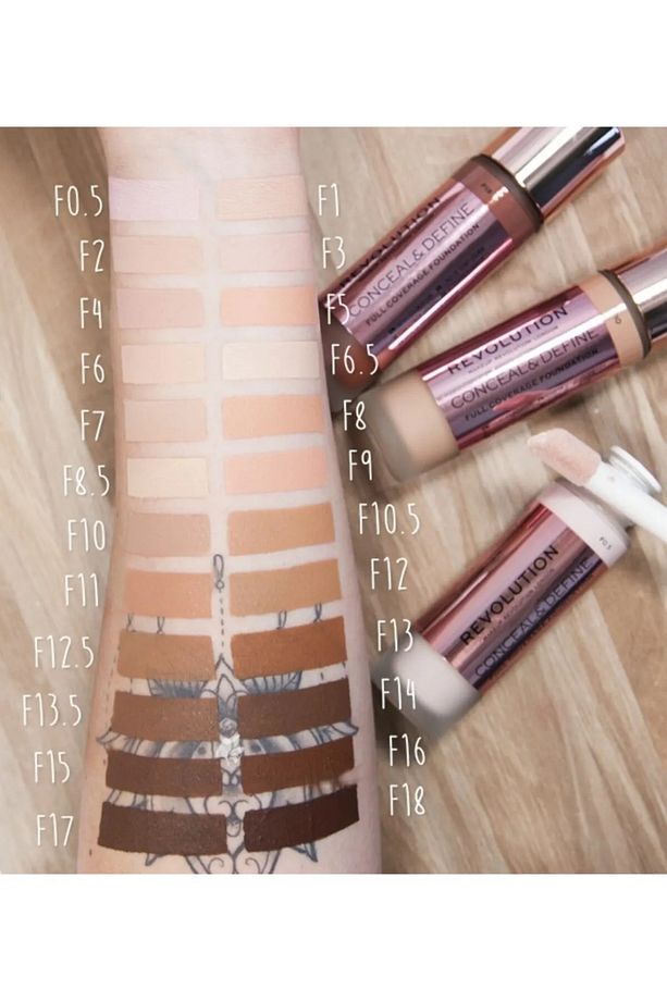 Conceal & Define Foundation Yoğun Kapatıcı Yağsız Fondöten F1 - 4