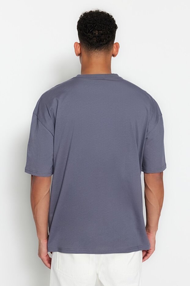 Antrasit Oversize Bisiklet Yaka Kısa Kol Baskılı T-Shirt TMNSS23TS00089 - 2