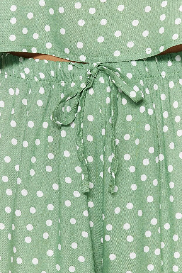 Mint Puantiyeli Fırfır Detaylı İp Askılı Viskon Şortlu Dokuma Pijama Takımı THMSS21PT0742 - 5
