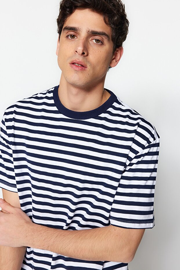Lacivert Oversize/Geniş Kesim Çizgili Kısa Kol T-Shirt TMNSS20TS0511 - 5