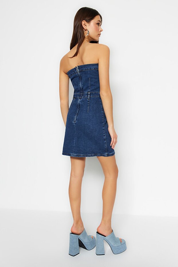 Mavi Düğme Detaylı Comfort/Esnek Straplez Mini Denim Elbise TWOSS23EL01731 - 5