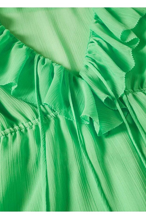 Yakası Volanlı Bluz - 6