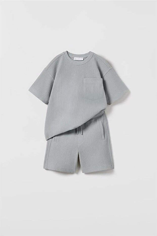 Unisex Seersucker Waffle Textured Children's Top and Bottom Set with Shorts