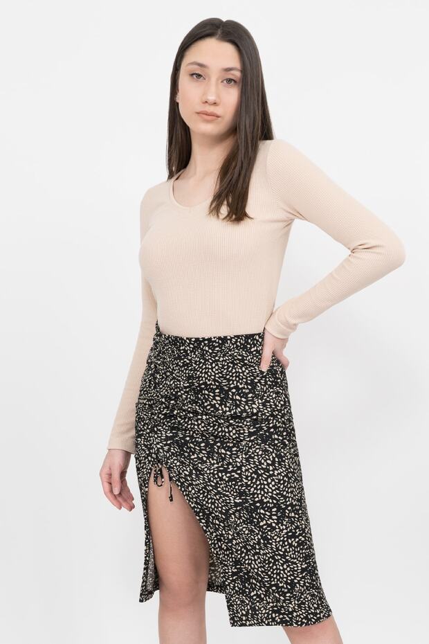 Kadın Bej V Yaka Uzun Kollu Fitilli Örme Basic Bluz - 4