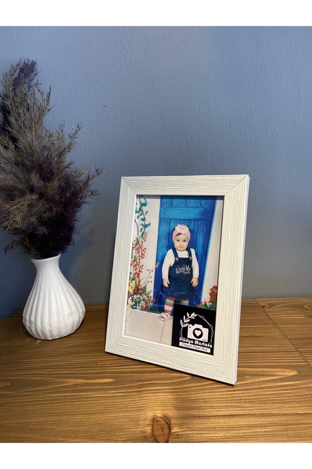 Table Top 10x15 Photo Frame Album