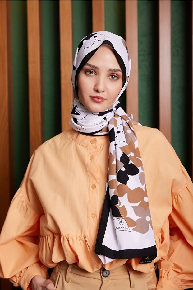 Women's Medina Silk Shawl Black - Mink Clover