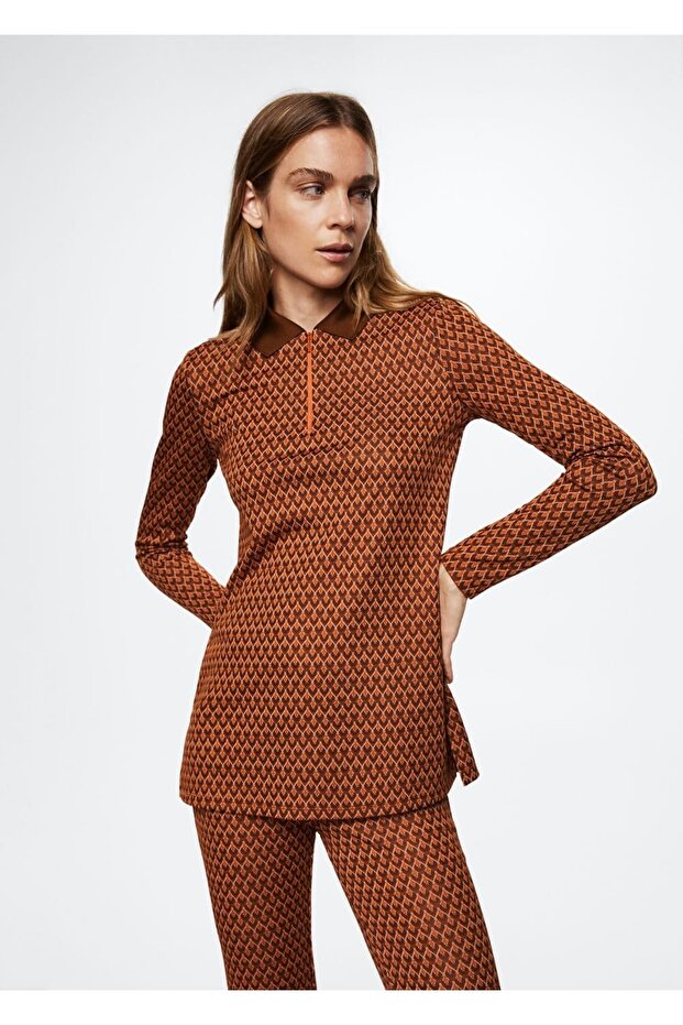 Polo Shirt with Zipper on the Collar