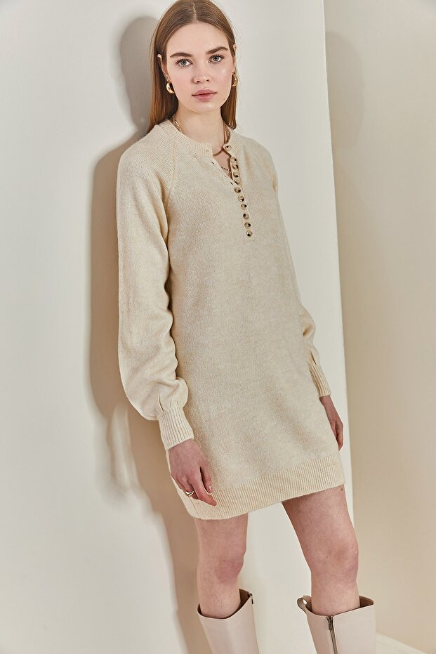 Gestreiftes, geknöpftes Damenkleid aus weichem Strick - 6