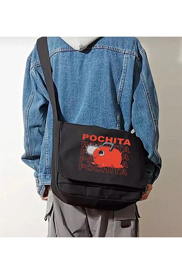 حقيبة ماسنجر مطبوعة من Pochita