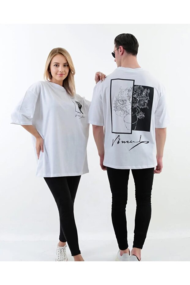 Plus Size Signature And Flower Printed Oversize Cotton Unisex T-shirt