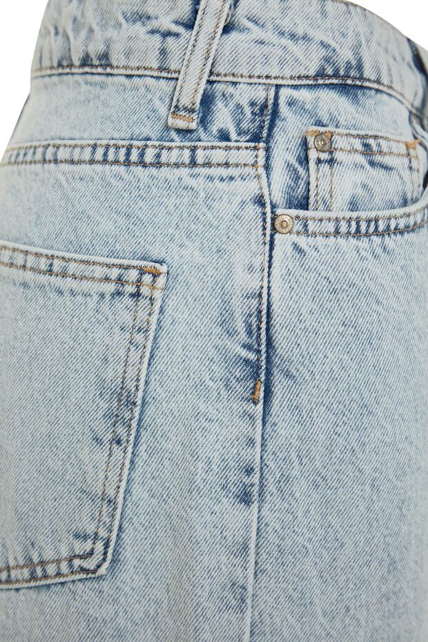 Açık Mavi Yüksek Bel Mom %100 Pamuk Non-Stretch Jeans TWOSS23JE00085 - 16
