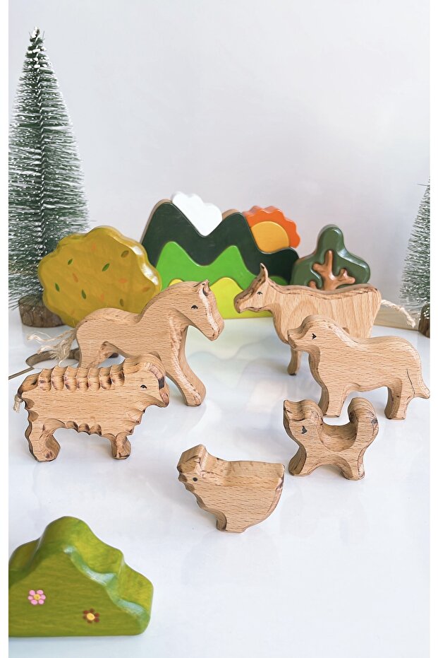 Waldorf Wooden Farm Natural Animal Set 6 Pieces